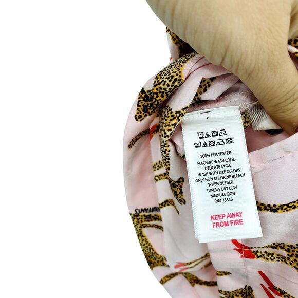 Bouffants & Broken Hearts Pink Animal Leopard Red Stilettos Print Pajama Set - Picture 4 of 6